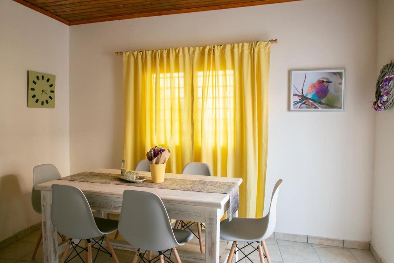 Nikiforos Cottage Nea Kydonia  ภายนอก รูปภาพ